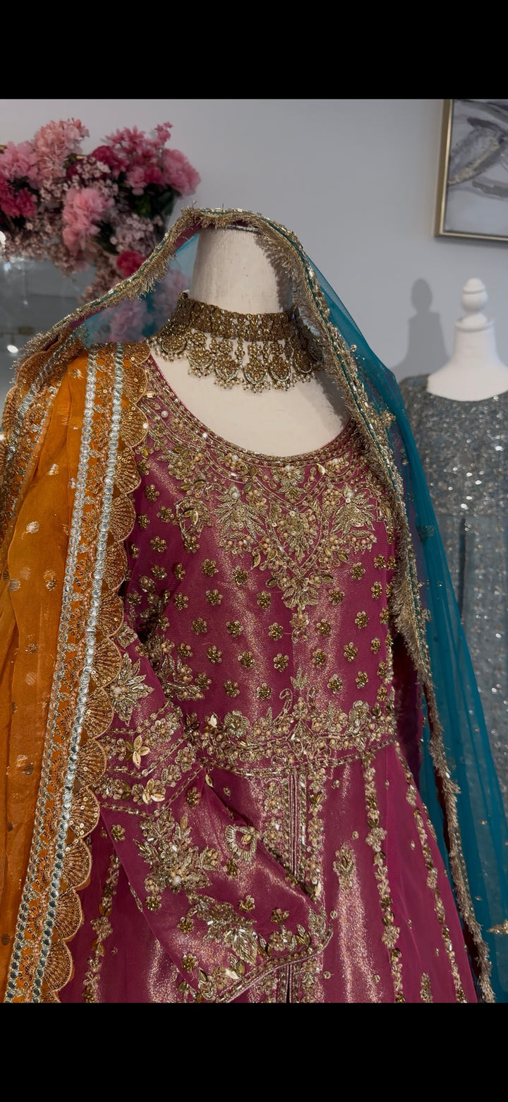 Hoor (mehendi edition)