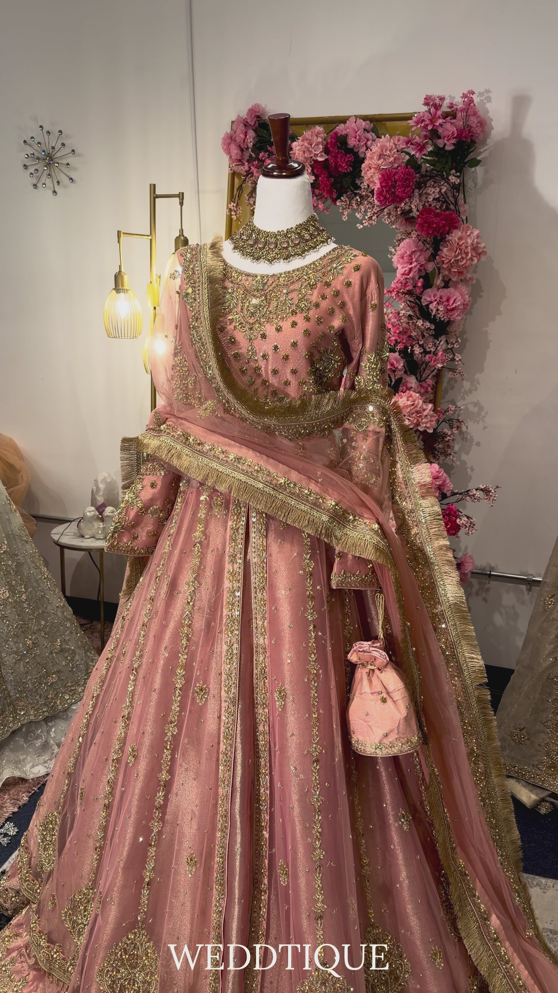 Hoor (pink version)